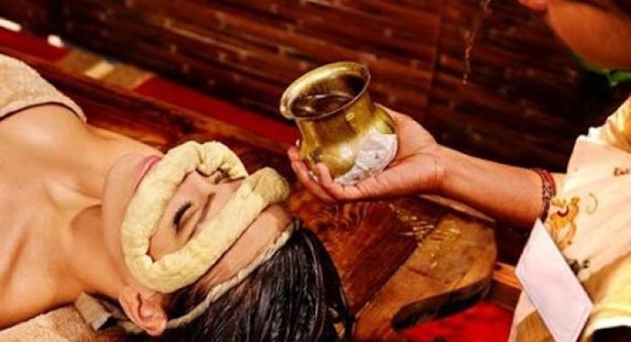 BLURRY-VISION-TREATMENT-IN-AYURVEDA-AKSHITARAPAN