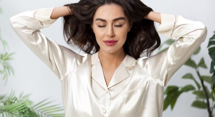 woman-doing-herself-scalp-massage